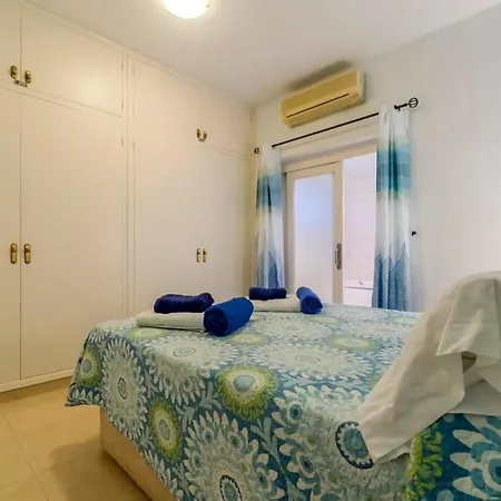 Cielos Azules * Binibeca